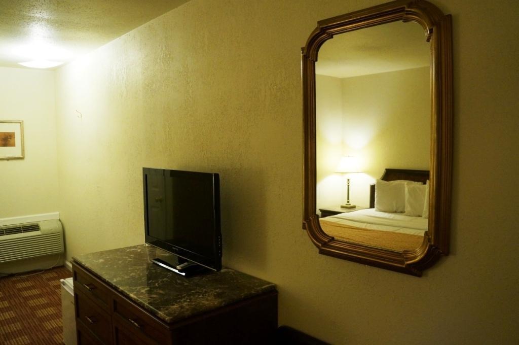 Waterford Inn ภายนอก รูปภาพ